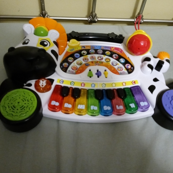 V-Tech Zoo Jamz Piano 🎹 Funky Sounds "FUN ATTRACTIVE🐼PERFORM WELL" 🎭 NEW!! - Picture 6 of 13